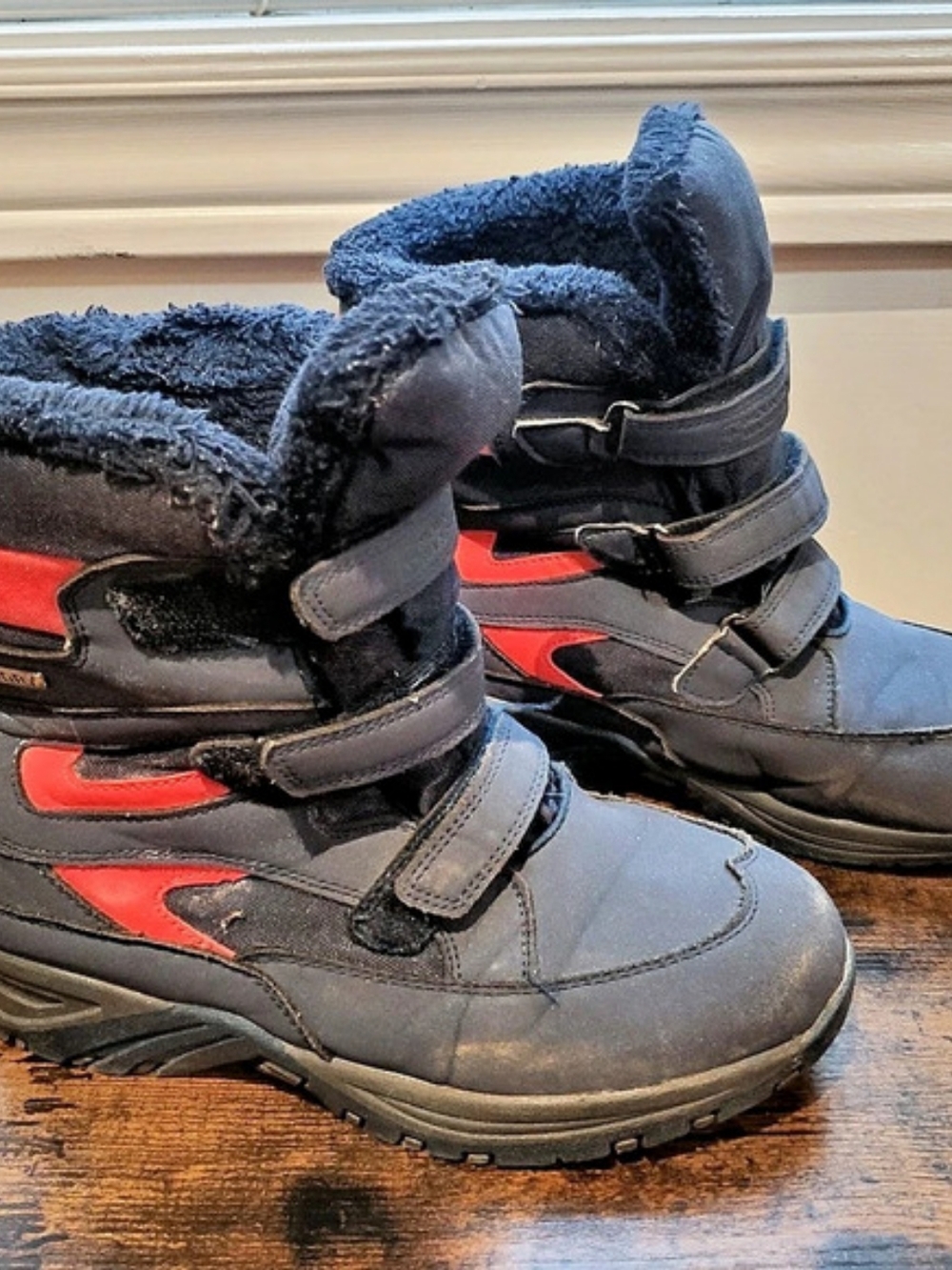 Mountain Warehouse Youth Chill Waterproof Winter Snow Boots - Size 4